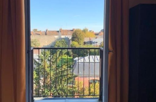 Fontainebleau Apartment | Studio calme, Grand parquet,Chateau,INSEAD