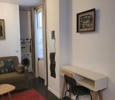 Epinettes Apartment | Studio calme proche Montmartre et Batignolles - Metro 13 et 14