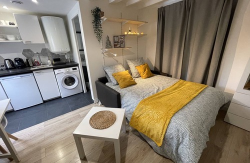 Montlhery Apartment | Studio calme proche Paris