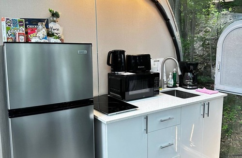 Parry Sound House | Studio Capsule House in Parry Sound #32