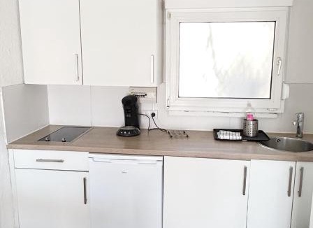 Carnon-Plage Apartment | Studio carnon climatisé à 5min à pied de la plage