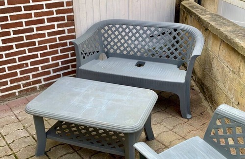 Douvres-la-Delivrande Apartment | Studio Centre de Douvres - Proche mer Terrasse