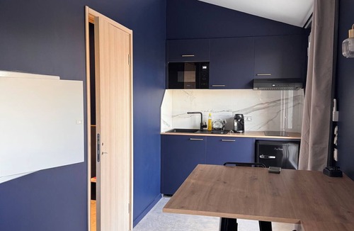Braud-et-Saint-Louis Apartment | Studio Celeste