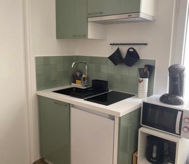 Saint-Germain-en-Laye Apartment | Studio centre ville proche RER A wifi