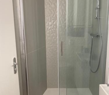 Saint-Germain-en-Laye Apartment | Studio centre ville proche RER A wifi