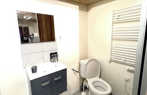 Bagnols-sur-Ceze Apartment | Studio centre-ville Bagnols sur Cèze