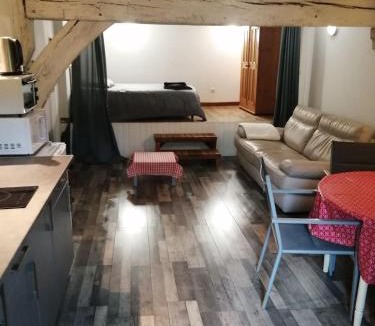 La Ferte-Bernard Apartment | Studio centre ville la Ferté Bernard