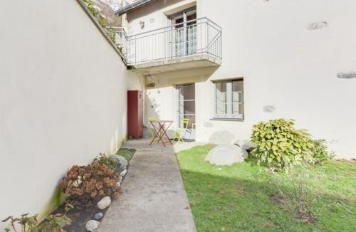 Cauterets Apartment | Studio centre-ville avec terrasse, parking, proche télécabine et commodités - FR-1-401-175