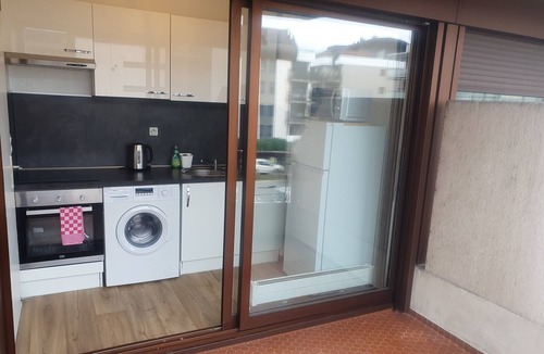 Annemasse Apartment | Studio, Centre-ville, GE 5km