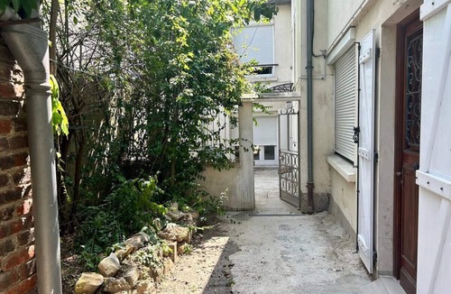 Quartier Centre Ville Condo | Studio Centre Ville Massy