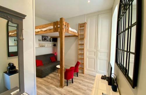 Trouville-sur-Mer Apartment | Studio ChaBada - 1min de la plage & des commerces