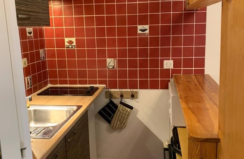 Allos Apartment | Studio Chaleureux et Ensoleillé !