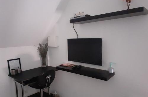 Beauvais Apartment | Studio chaleureux Beauvais-centre, gare et proche Aéroport