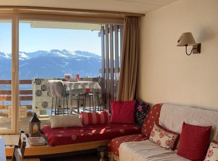 Anzere Apartment | Studio chaleureux, confortable, avec vue sur les Alpes