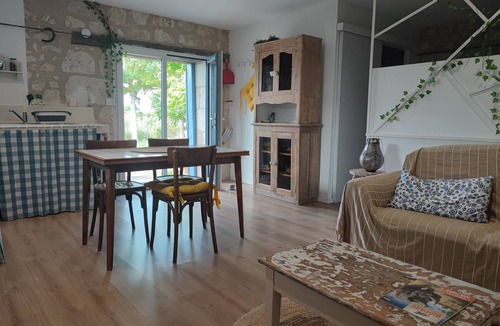 Longue-Jumelles Apartment | Studio "champêtre Écolo "