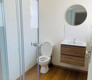 Castres Apartment | Studio Charles de Gaulle II