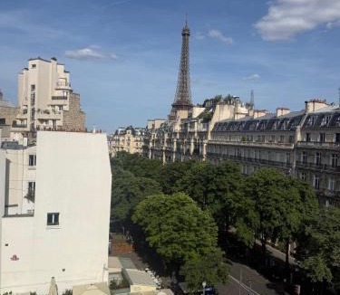 Passy Apartment | Studio charmant Eiffel