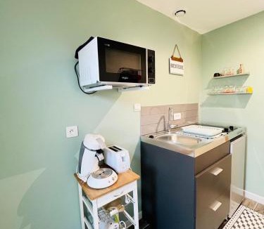 Calais Frethun Apartment | Studio chic avec parking