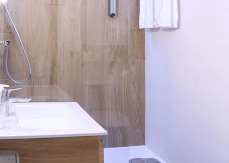 Croix Apartment | Studio Chic Croix-Barbieux