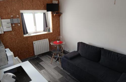 Marquise Apartment | Studio chocolat