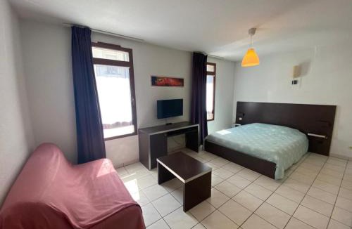 Carcassonne Apartment | Studio Cité médiévale 250 m