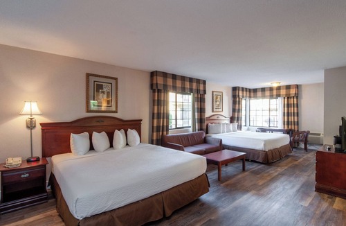 Studio City Hotel | Studio City Court Yard Hotel