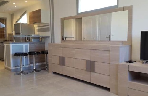 Saint-Marcel-les-Valence Apartment | Studio climatisé avec terrasse et Wi FI .