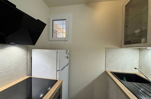 Vernet-les-Bains Apartment | Studio Classé 2 Étoiles en Rez-de-jardin Avec Grande Terrasse a 5 min à Pied du Centre Ville