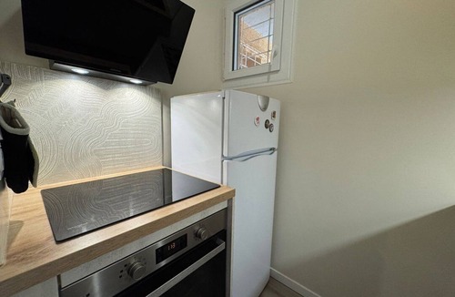 Vernet-les-Bains Apartment | Studio Classé 2 Étoiles en Rez-de-jardin Avec Grande Terrasse a 5 min à Pied du Centre Ville