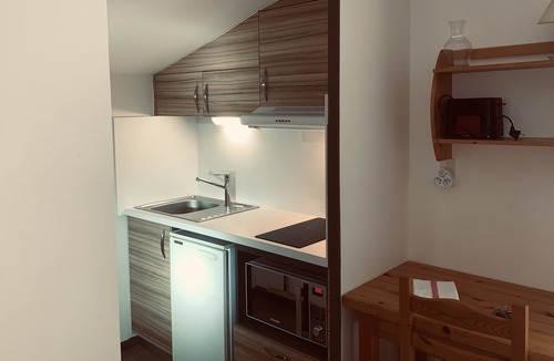 Brides-les-Bains Apartment | Studio-Classic-Ensuite with Bath-Terrace-Vue Montagne