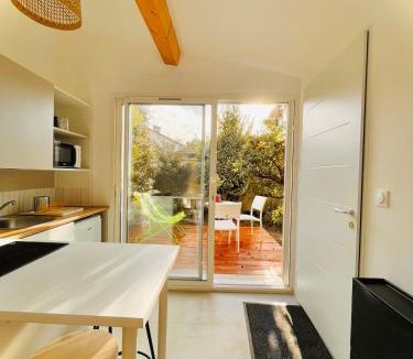 Perols Apartment | Studio Clim Parc expo Arena à pied, plage à vélo et Montpellier en tram