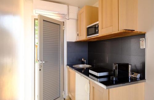 Ile du Levant Apartment | Studio climatisé île naturiste du Levant