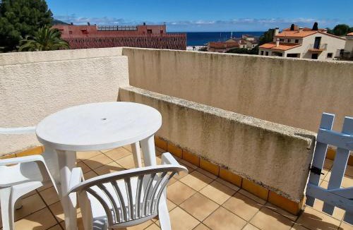 Banyuls-sur-Mer Apartment | Studio climatisé Banyuls-sur-Mer avec parking, proche mer - FR-1-309-74