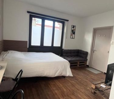 Colombey-les-Belles Apartment | Studio Cocoon