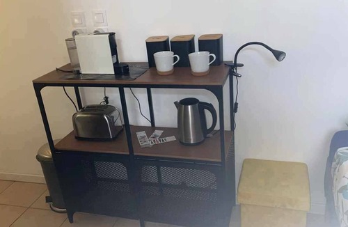 Reims Apartment | Studio cocooning/City center/Train station/CHU