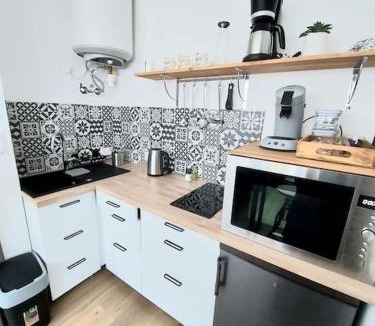 Maubeuge Apartment | Studio confort #3, Proche Gare et commodités