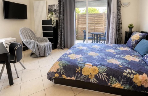 Corbeil-Essonnes Apartment | STUDIO Confort Clim 20min Orly-45min Paris Disney
