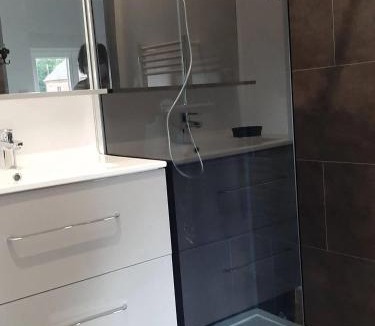 Barzy-en-Thierache Apartment | Studio confortable à Barzy-en-Thiérache, 32 m² avec terrasse