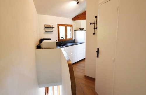 Bures-sur-Yvette Apartment | Studio Confort Sérénité La Halte du Pèlerin