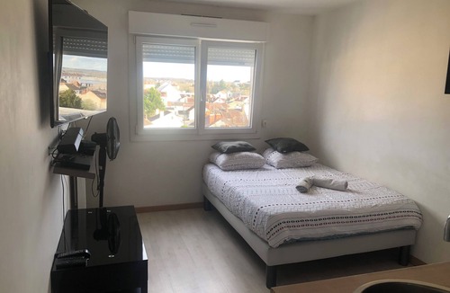 Melun Apartment | Studio Confort Proche Gare