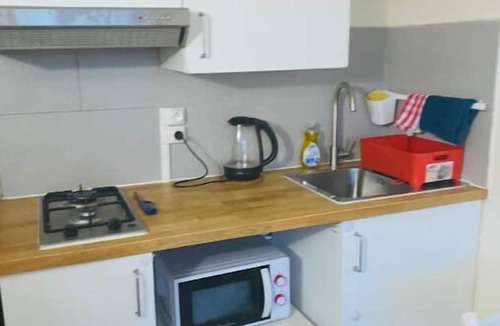 Clichy-Sous-Bois Apartment | Studio Confortable Proche Paris et CDG