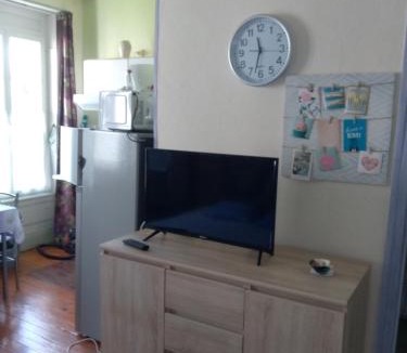 Vittel Apartment | Studio Continental côté jardin