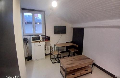 Saint-Flour Apartment | studio coralie
