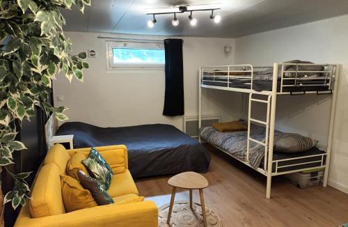 Le Fresne-Camilly House | Studio cosy 2 à 4 pers parking privé