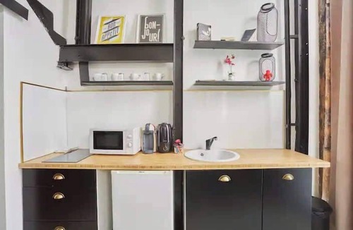 Porte-Saint-Martin Apartment | Studio Cosy a Deux Pas du Marais - Paris 3