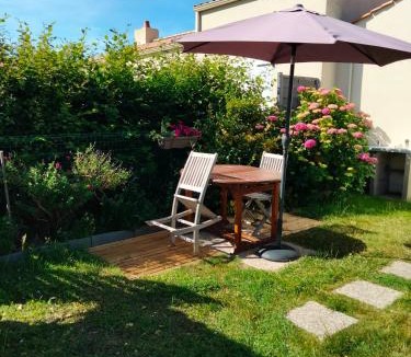 Bretignolles-sur-Mer Apartment | Studio cosy avec JARDIN à 2 pas de la mer Vrai lit VÉLOS bienvenus Linge fourni