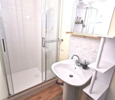 Courlancy Apartment | Studio cosy au cœur de Reims