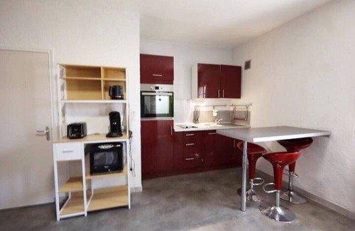 Monteux Apartment | Studio Cosy au Coeur du Village - Netflix - wifi