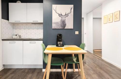 Montchat Apartment | Studio cosy avec parking