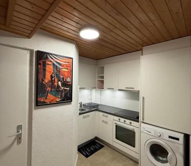 Lausanne Apartment | Studio cosy avec Wi-Fi et cuisine équipée